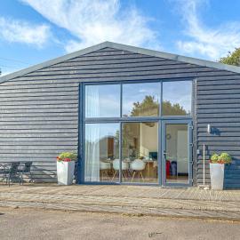 Yew Tree Barn - Hw7737