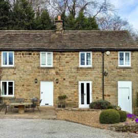 Bank Cottage, hotel in Grindleford Bridge
