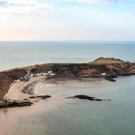 Min Y Traeth By The Beach, hotel din Morfa Nefyn
