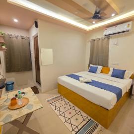 Vijaya Lodge, hotel v mestu Vadalūr