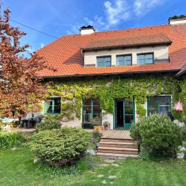 Stadthaus mit traditionellem Flair – hotel w mieście Wels