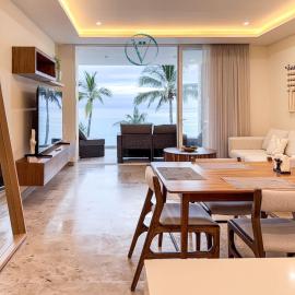 Wake Up to the Ocean Naarena Escape