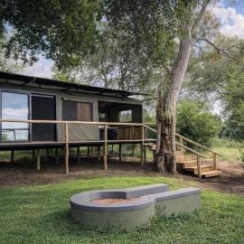 Buffalo Tented Camps, hotel in Mahango
