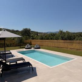 Be Crete - Villa Vayanna、Sirílionのホテル