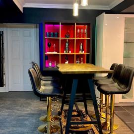 Luxury KIA Room B, hotel a Richmond Hill