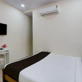 Super Collection O Sri Balaji Luxury rooms, hotell sihtkohas Kondapur