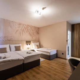 Hotel Klek, hotel sa Ogulin