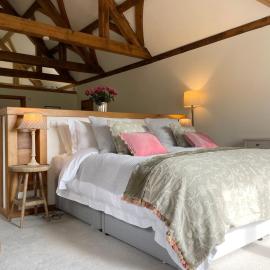 The Silver Suite at Manor Farm, hotel a Edenbridge