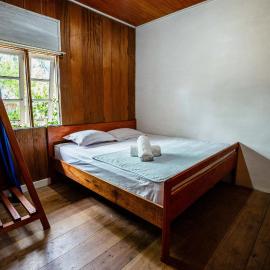 Likat Surf House, hotel a Tua Pejat