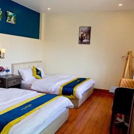Blue Diamond Homestay - Lake View Superior 2 Giường, hotel a Ấp Bình Phú