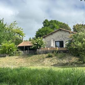 Quiet Countryside House & Secure Garden