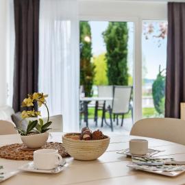 Direkt am See - Bodenseeresidenz in Bodman, Hotel in Bodman-Ludwigshafen