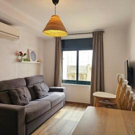 Apartments Sant Lluis CENTER, 2 min walk from the sea
