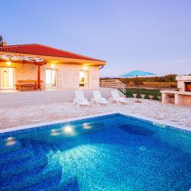 My Dalmatia - Holiday Home Barba Pere with private pool