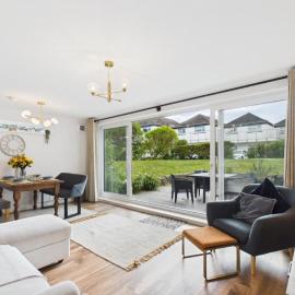 Morien - 2 Bedroom Apartment - Saundersfoot, hotel a Saundersfoot