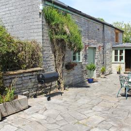 The Tack Room - Uk30438