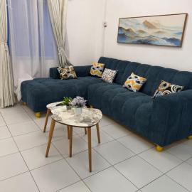 Stylish 2BR Pool, Gym Garden