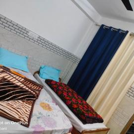 Hotel suryoday kharadi – hotel w mieście Barkot