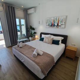 Aurora studio