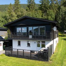 Åre Travel - Villa Solbringen eller Lilla Sol, hotel v destinácii Åre