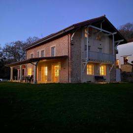 Villa Casalís, Cubas, a 10 minutos de Somo