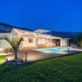 Mamakò Ciachea Villa Apartments, hotel em Carini