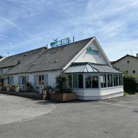 Viesnīca Brit Hotel Confort Orly Morangis pilsētā Morangis