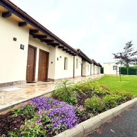 Apartamentos COTTAGE – hotel w mieście Mareo de Arriba