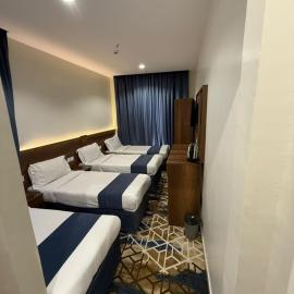 فندق العلاء 5, hotel u gradu Ajyad