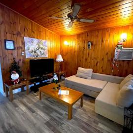 Pinehaven/Resort/Orillia, Muskoka, hotel u gradu Washago