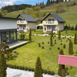 Чотири сезони, hotel din Izki