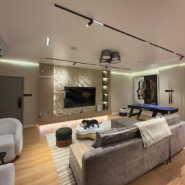 Premium 2 Bedroom Maisonette with Ps5 & Pool