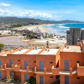 Walk-Out Surf Access | Beachfront, Los Cerritos