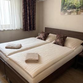 Pikolo - izby na prenájom, hotel in Nové Mesto nad Váhom