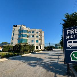 Aerostay hotel 1 km from airport