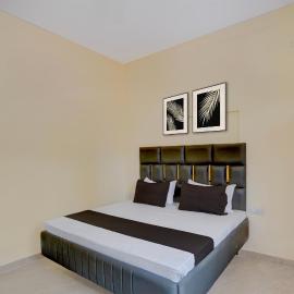 SPOT ON Hotel Rosewood, מלון בBhilai