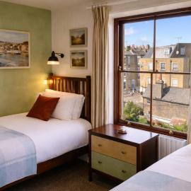 The Royal Harbour Hotel, hótel í Ramsgate