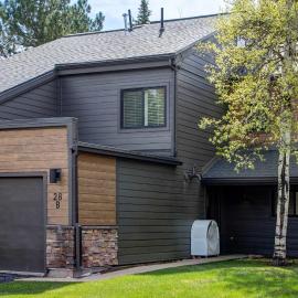 3BR Townhouse with Loft - Walk to Ski Lifts