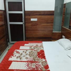 Well come hotel, hotel in Baori Thikria