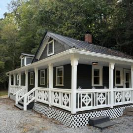 The Renovated Farmhouse at Seneca Rocks, hotell i Seneca Rocks