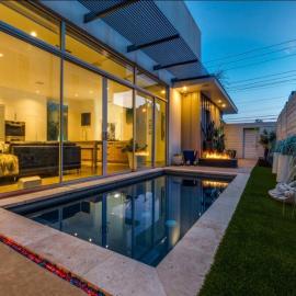 Luxury 2BR 2BA w Pool and Large Pets Allowed
