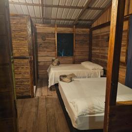 Tegewa Lodge, viešbutis mieste Nuki