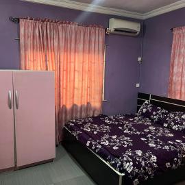 Electra Serviced 2 Bedroom Apartment, Lagos, hotel di Iju Junction