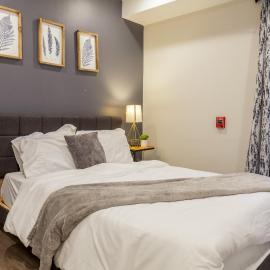 2BR1BA Home,Sleeps 6,WasherDryer,Fridge &Parking