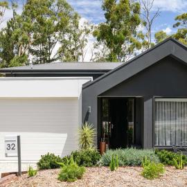Limni Daylesford - A modern lakeside escape