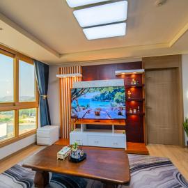 Dheights Resort in Clark High View Lake Building, מלון בFort Stotsenburg