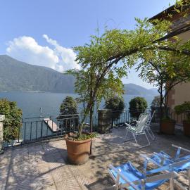 Casa la Terrazza sul Lago - WelcHome, hotel a Cannobio