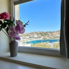 Modern Cycladic Sea View House – hotel w mieście Ornos