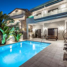 Old Cinema Suites - Stylishly Decorated Retreat with Pool or Jacuzzi by the Sea in the Heart of Laganas Βy Villa Mana Gers