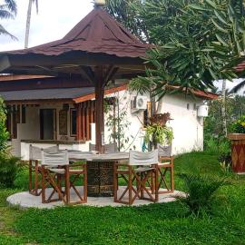 Naicha Green, hotel in Tetebatu